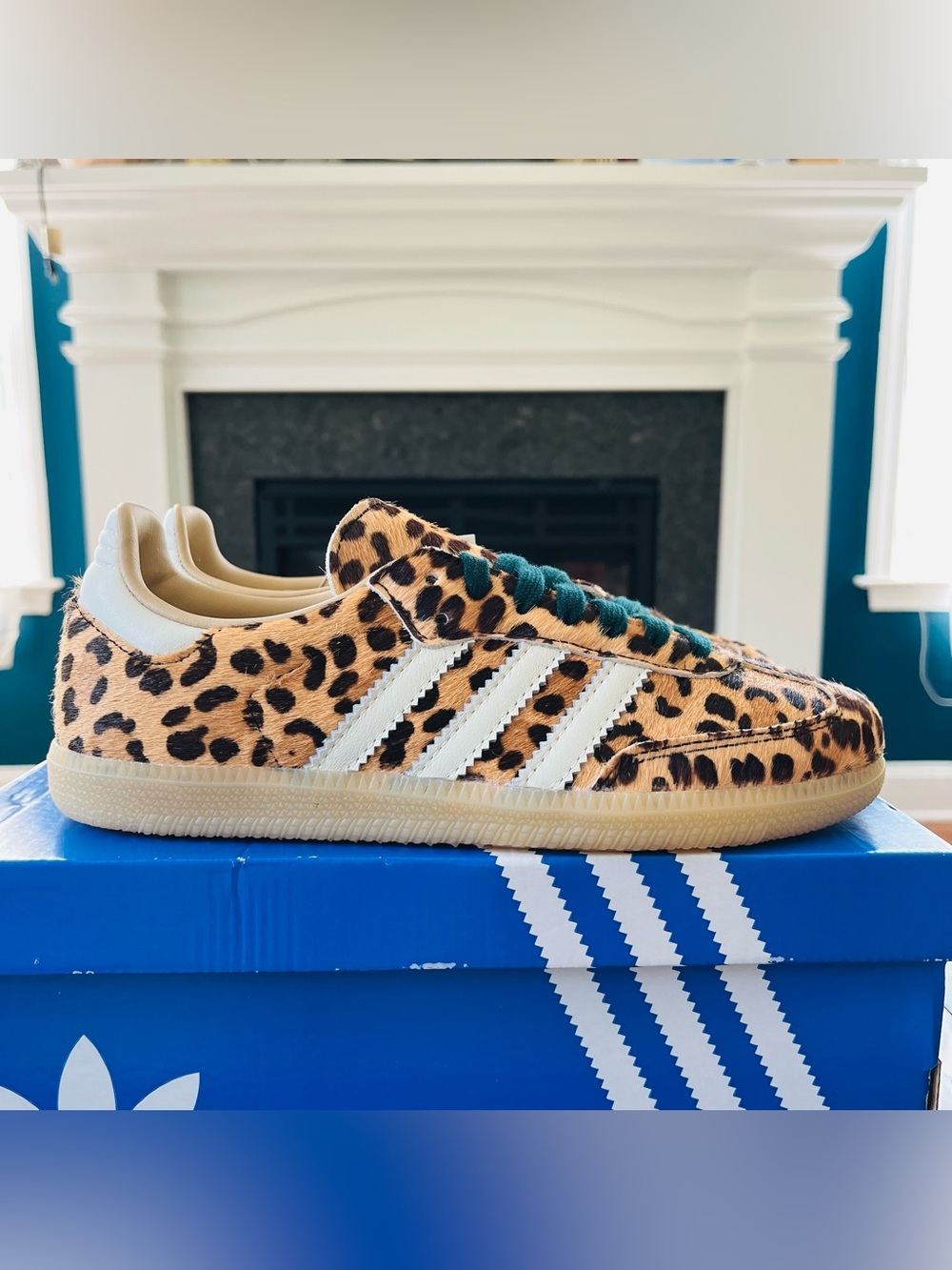 Sz 6 adidas Samba OG Leopard Magic Beige KI6674 Women's Sneakers New - Picture 1 of 8